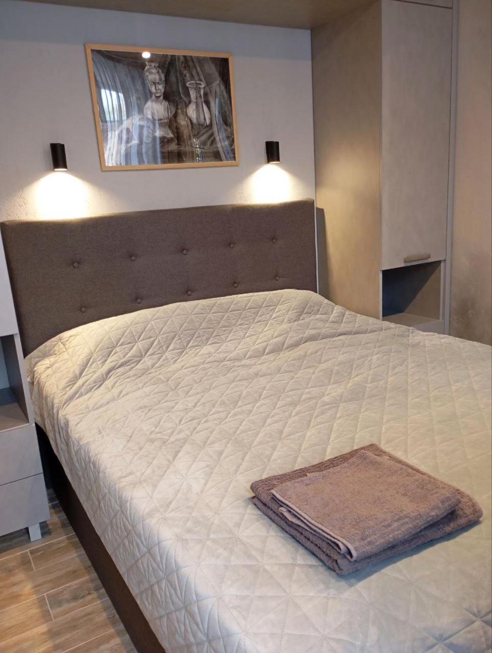 City Center Artmania Apartments Chisinau Eksteriør bilde