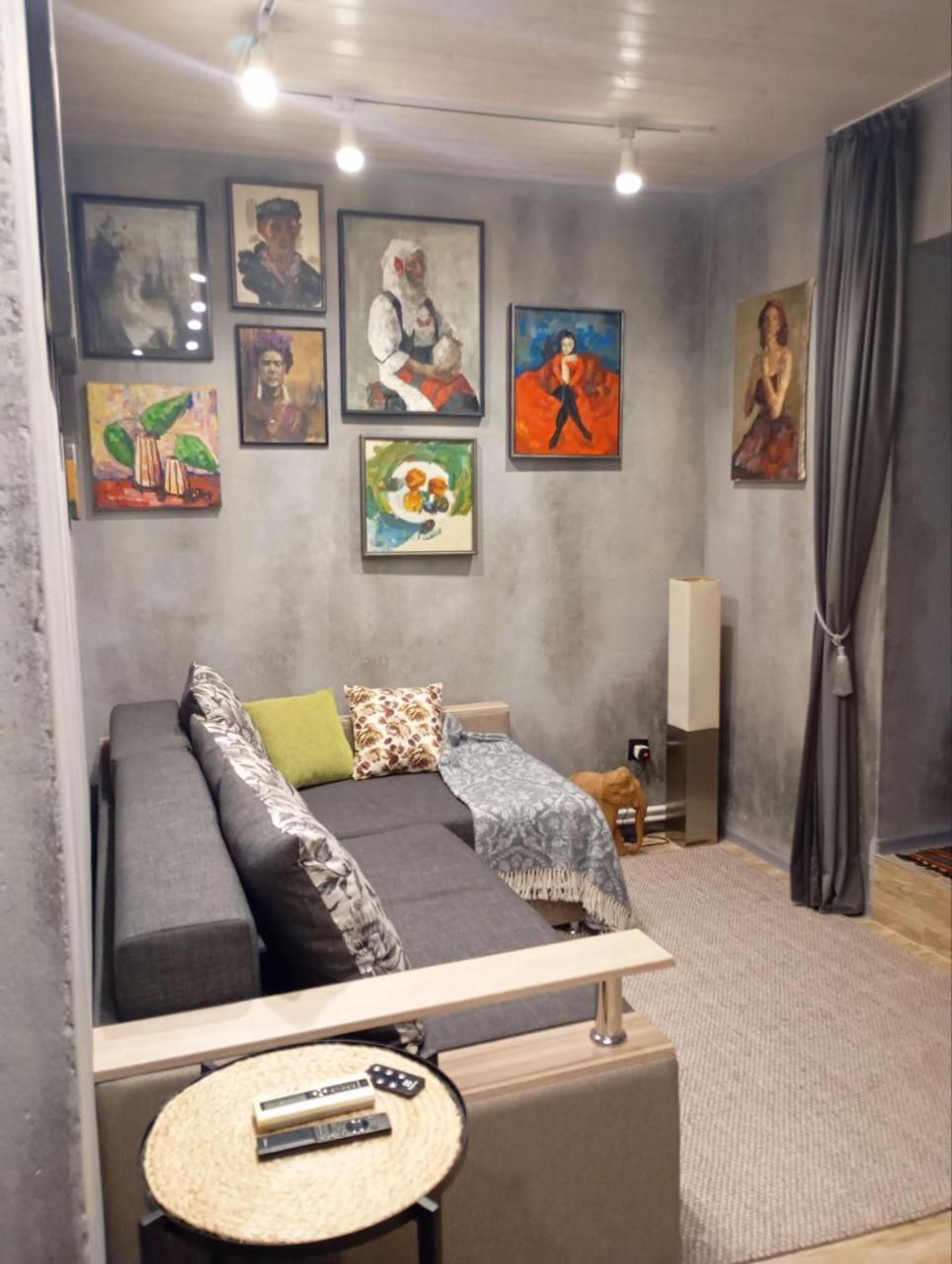 City Center Artmania Apartments Chisinau Eksteriør bilde